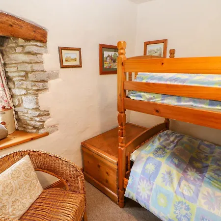 Storeys Cottage, Лейберн